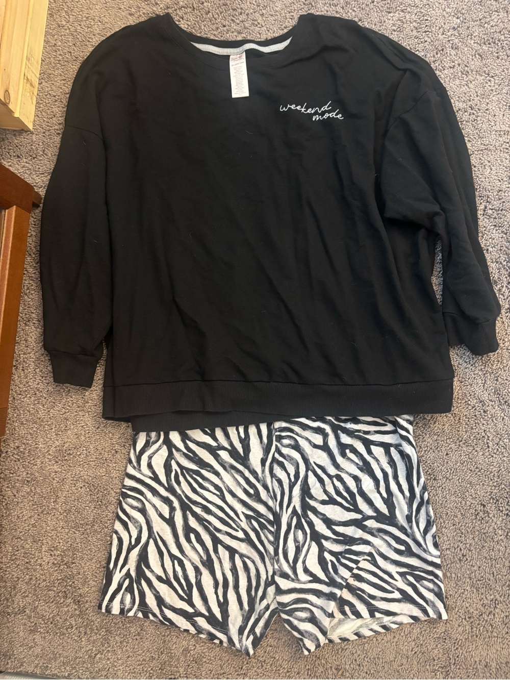 Secret Treasures Black Pullover with Small Script Accent loungewear.